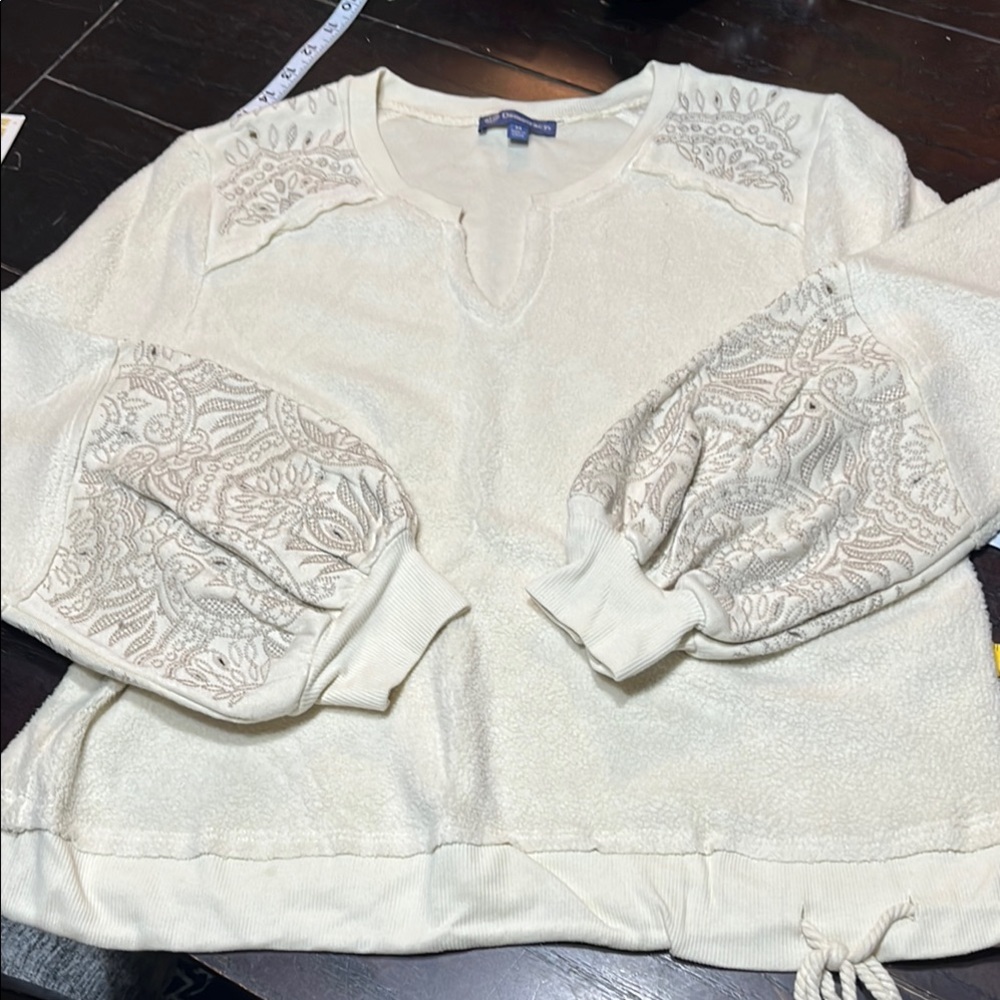 Democracy Cream Top with Embroidered Sleeves